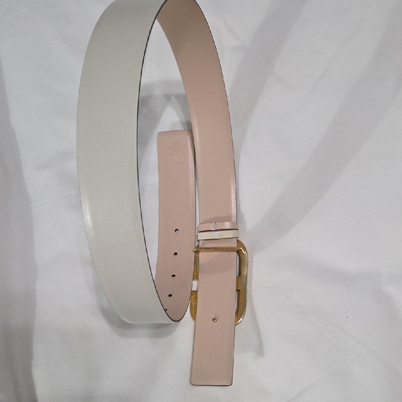 Valentino Garavani Cream Belt with Gold Sparkle Buckle - Picture 13 of 15